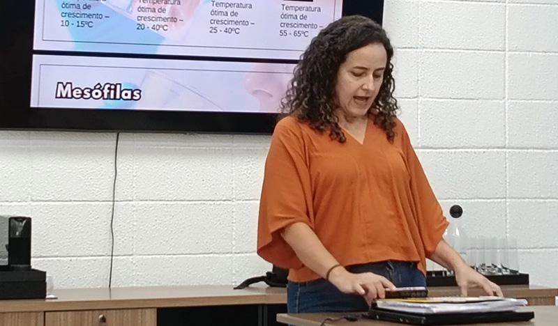 Treinamento sobre alimentos frigorificados